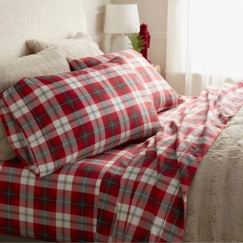 Threshold KING 400 Thread Count Performance Holiday Sheet Set Green/Red Plaid